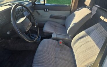 Toyota-pick-up-s-r-5-1984-3