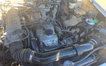 Toyota-pick-up-s-r-5-1984-6