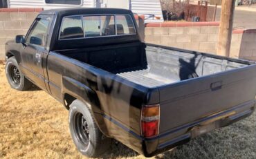 Toyota-pick-up-std-1988-black-11