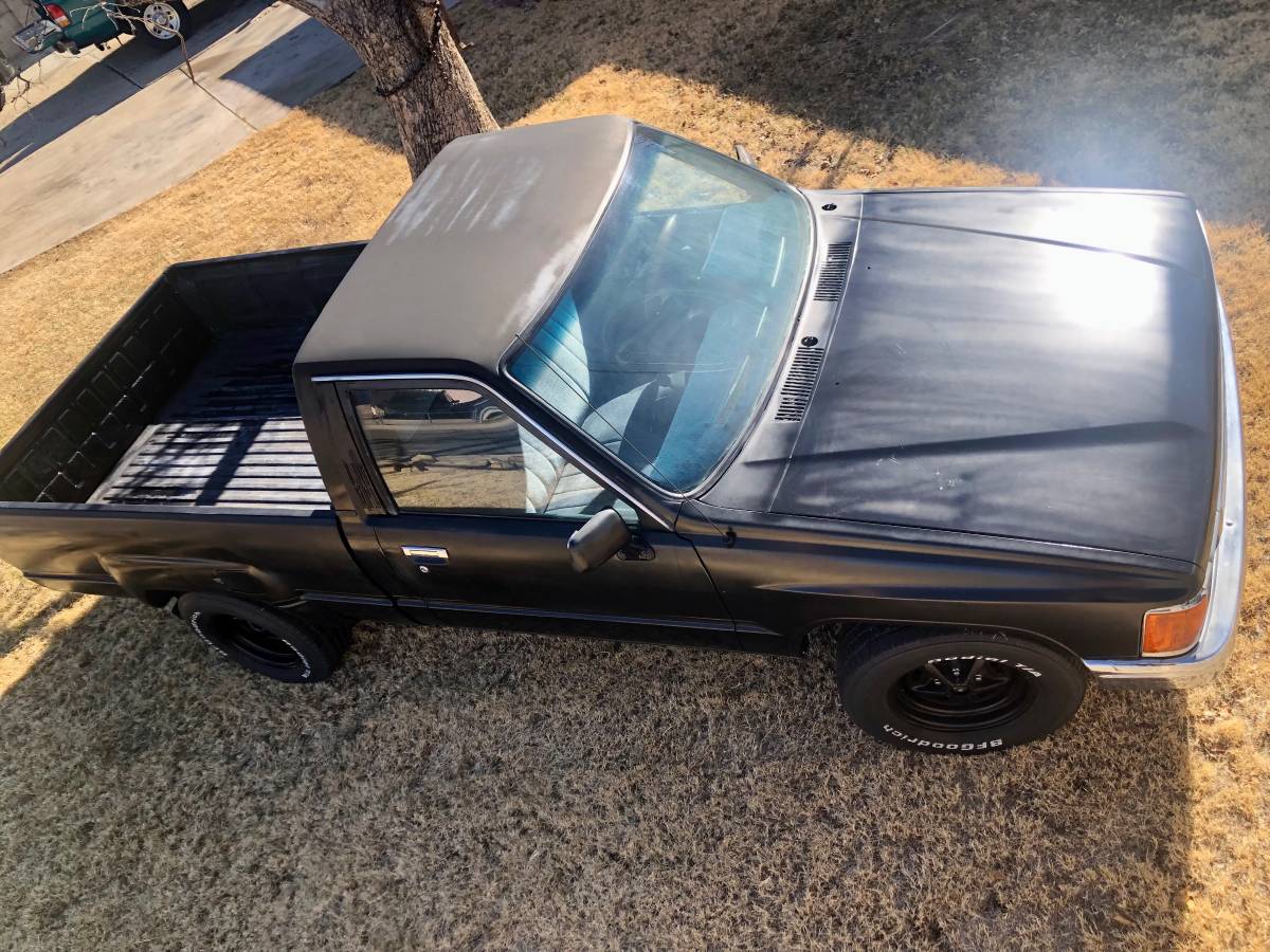 Toyota-pick-up-std-1988-black-14