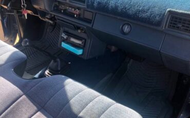 Toyota-pick-up-std-1988-black-19