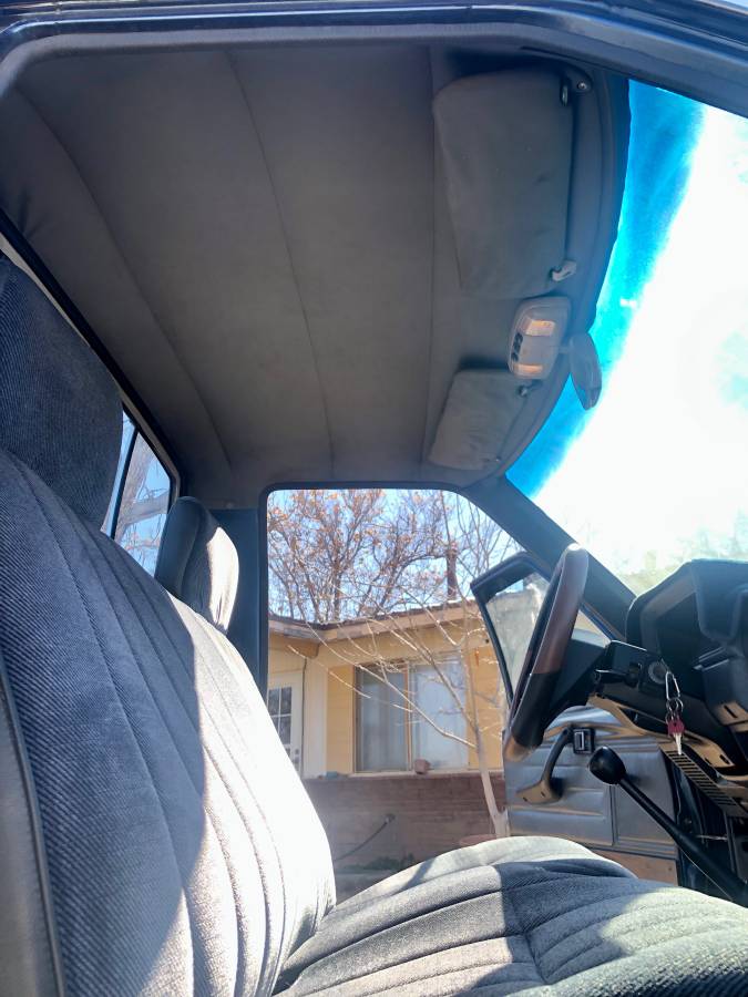 Toyota-pick-up-std-1988-black-20