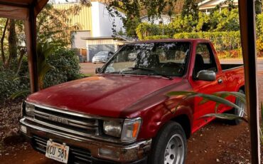 Toyota-pickup-1989-red-1