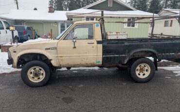 Toyota-pickup-4x4-1980-1