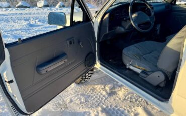 Toyota-pickup-4x4-1993-8