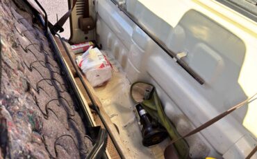 Toyota-pickup-truck-1986-custom-16