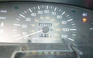 Toyota-previa-1992-custom-1