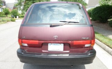 Toyota-previa-1992-custom-16