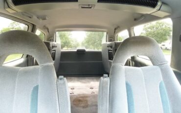 Toyota-previa-1992-custom-18