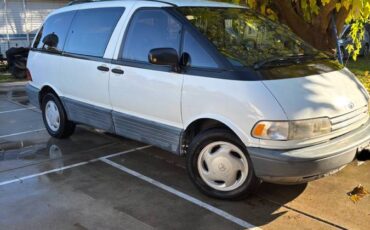 Toyota-previa-1993-white-1