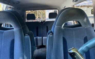 Toyota-previa-1993-white-10