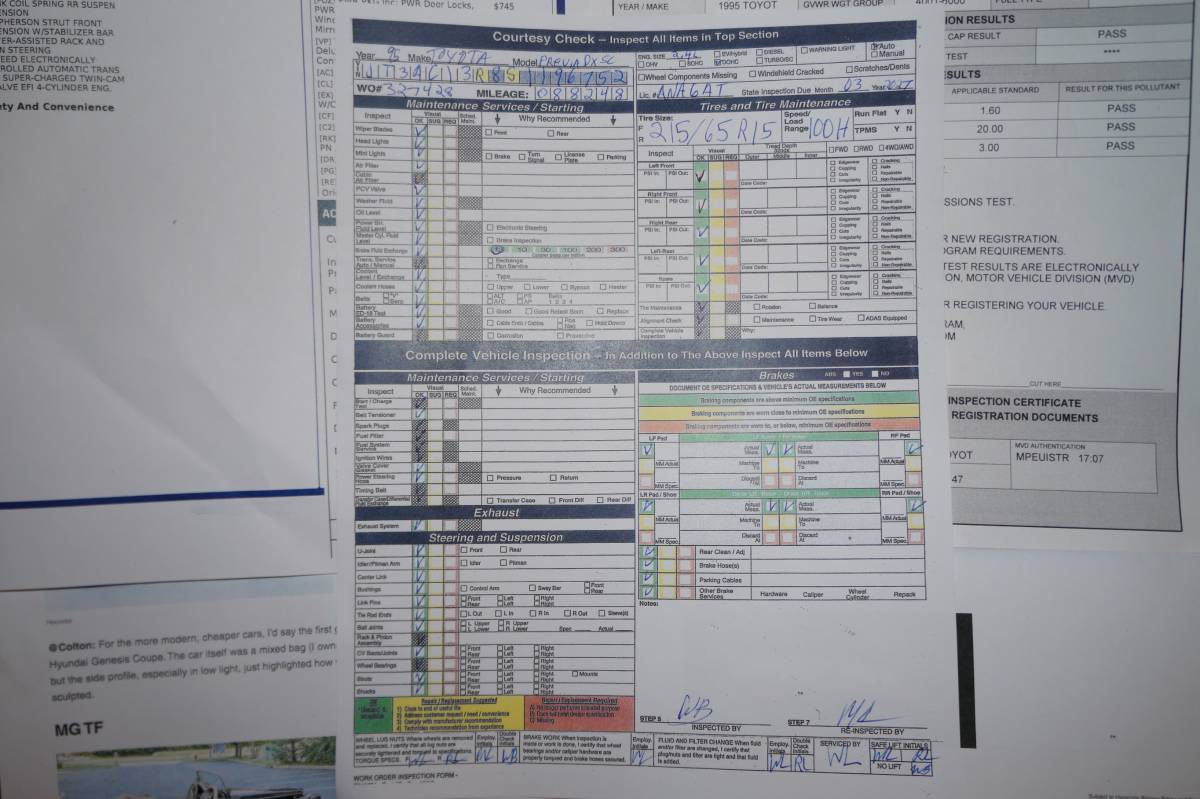 Toyota-previa-1995-white-22