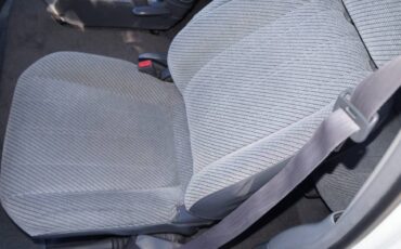 Toyota-previa-1995-white-4