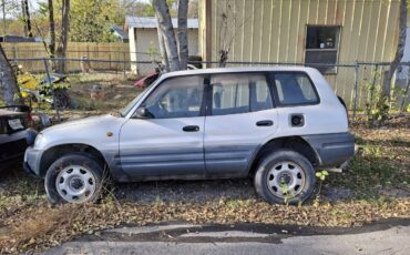 Toyota-rav4-awd-1995-silver