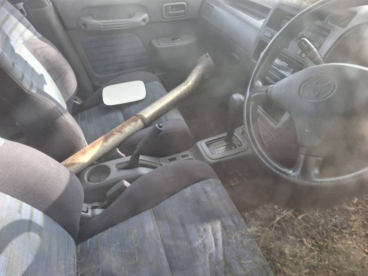 Toyota-rav4-awd-1995-silver-5