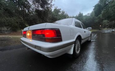 Toyota-soarer-1987-white-1