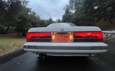 Toyota-soarer-1987-white-10