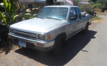 Toyota-sr5-1990-blue-1