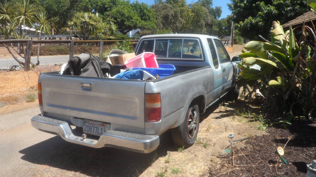 Toyota-sr5-1990-blue-2