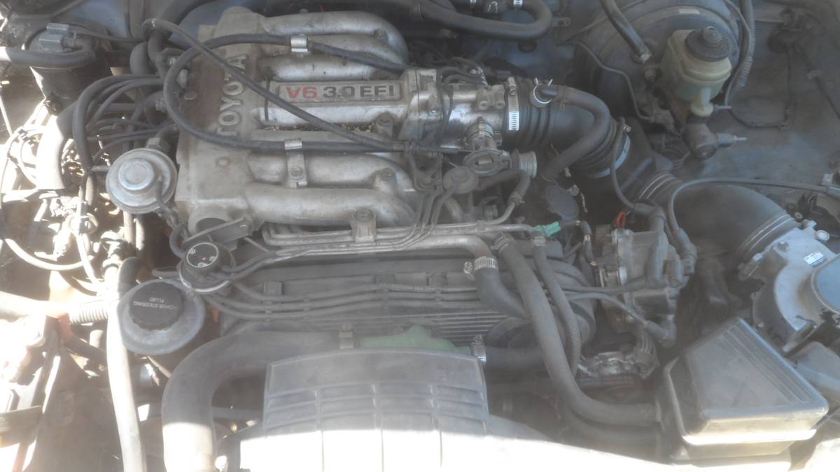 Toyota-sr5-1990-blue-9