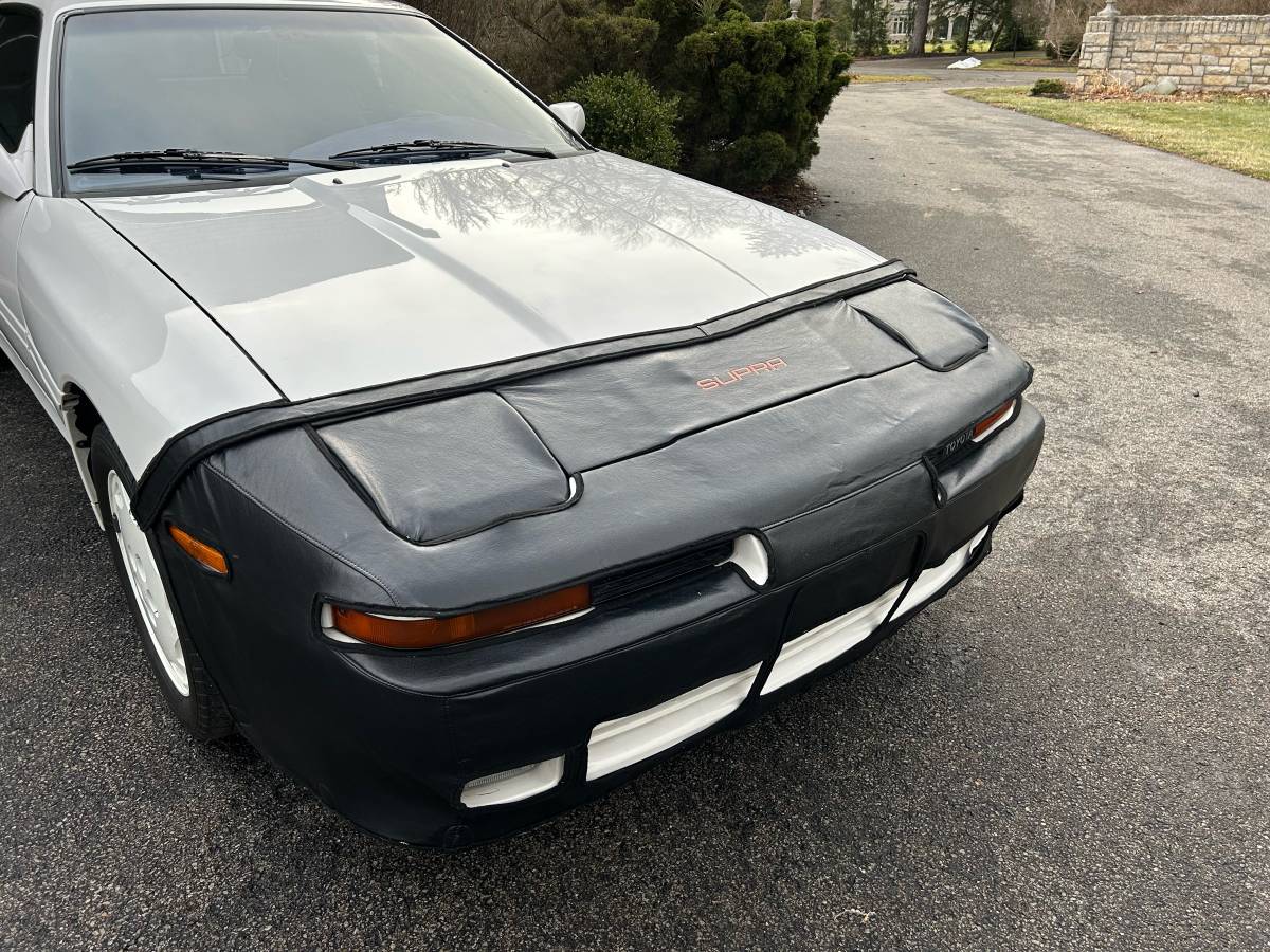 Toyota-supra-1989-white-1