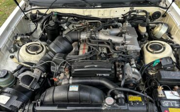 Toyota-supra-1989-white-13