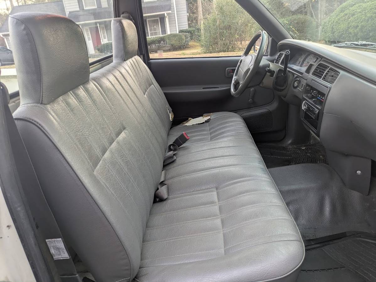 Toyota-t100-1995-white-13