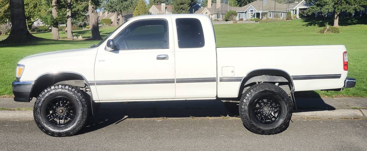 Toyota-t100-4x4-1996-white-1