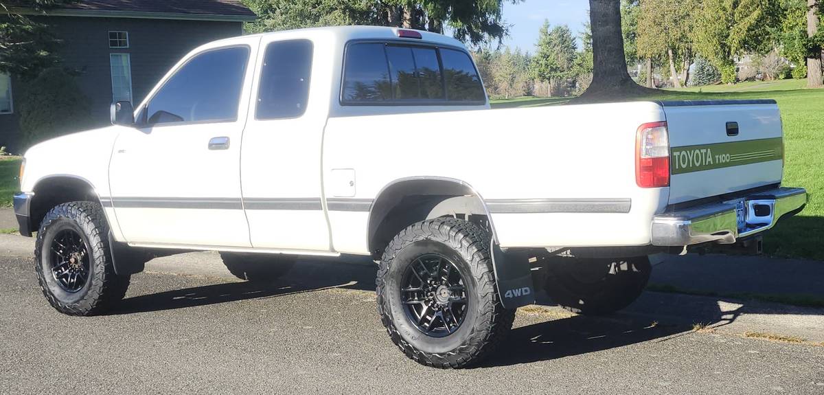 Toyota-t100-4x4-1996-white-3