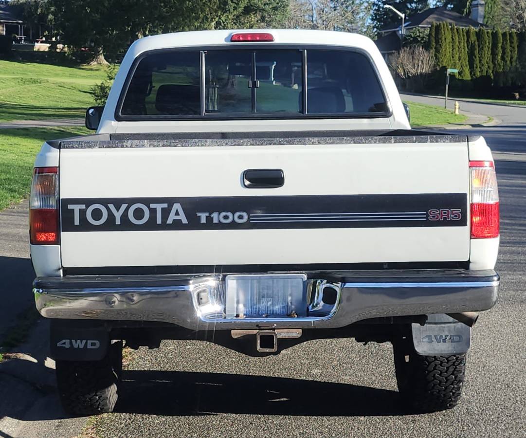 Toyota-t100-4x4-1996-white-5