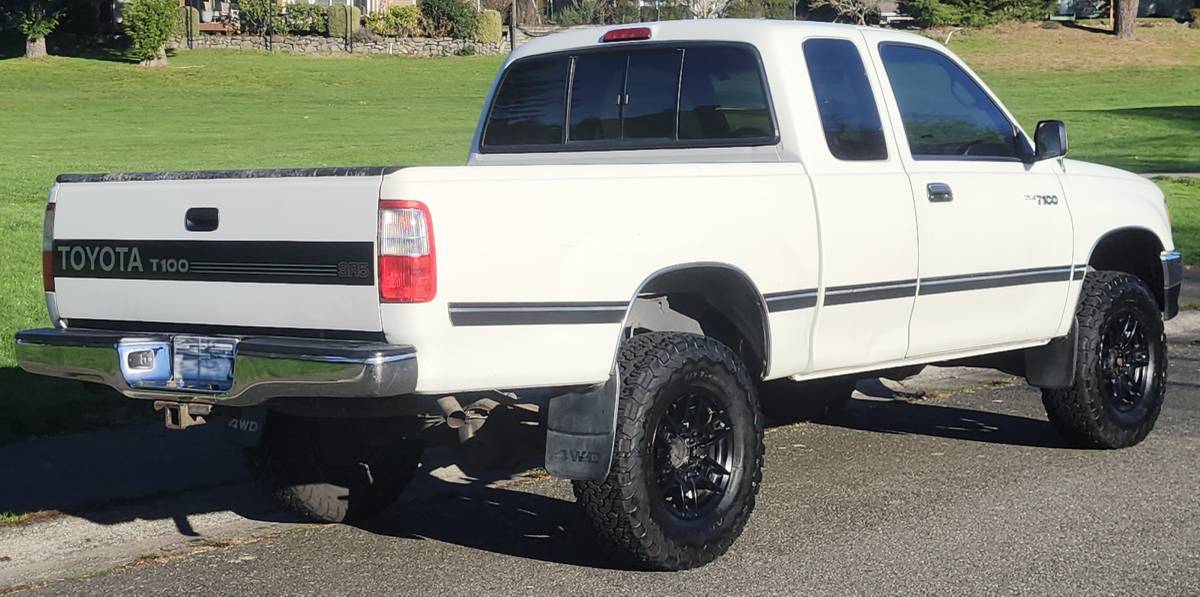 Toyota-t100-4x4-1996-white-8