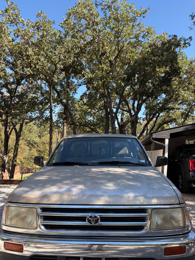 Toyota-t100-dx-4wd-1994-brown