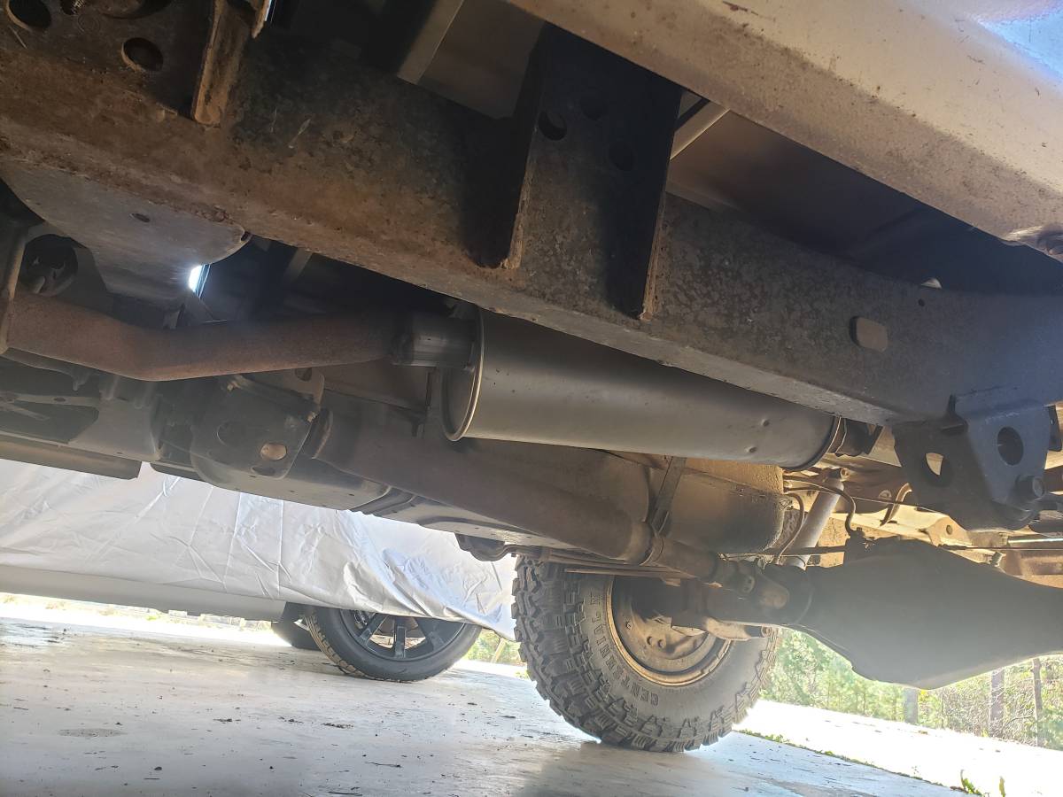 Toyota-t100-sr5-1993-custom-1