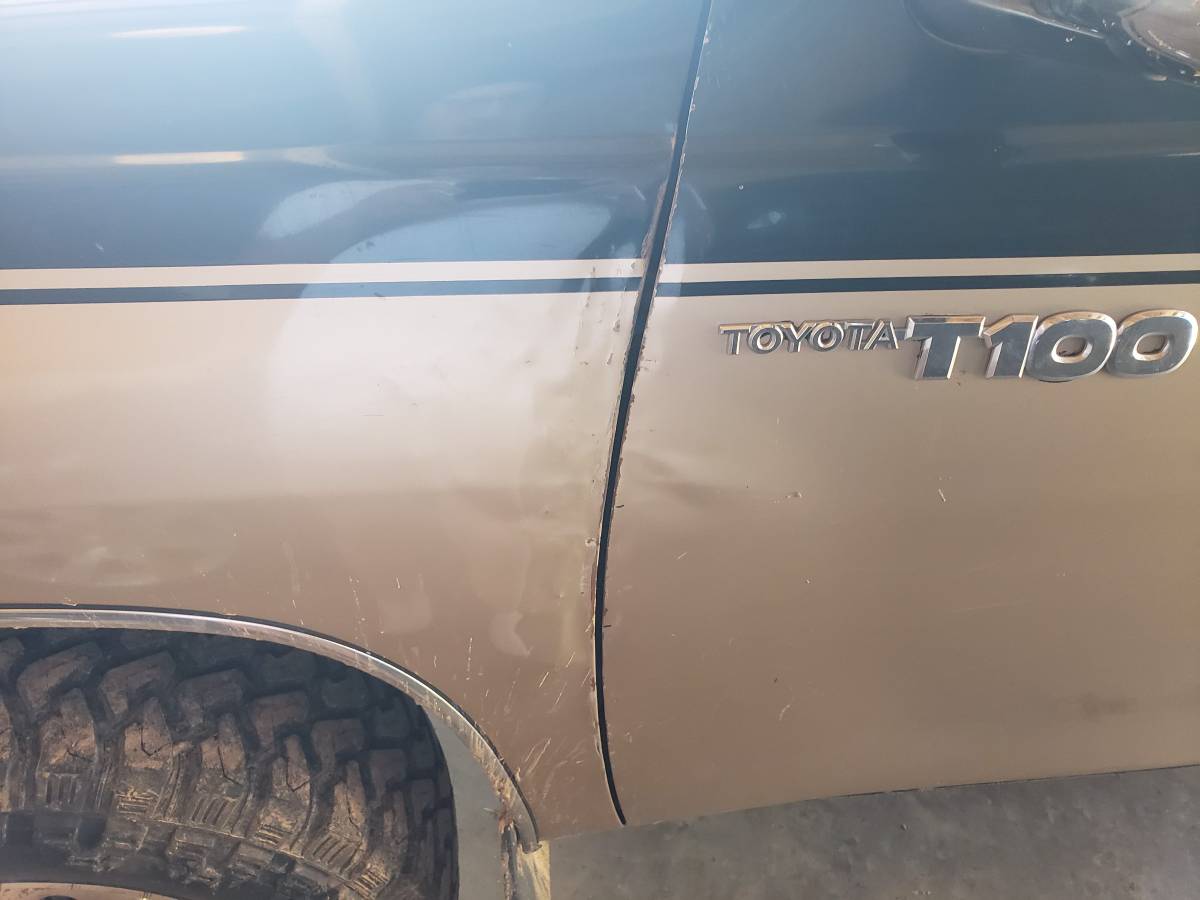 Toyota-t100-sr5-1993-custom-3