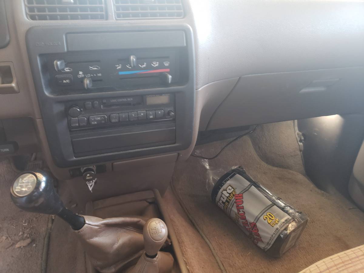 Toyota-t100-sr5-1993-custom