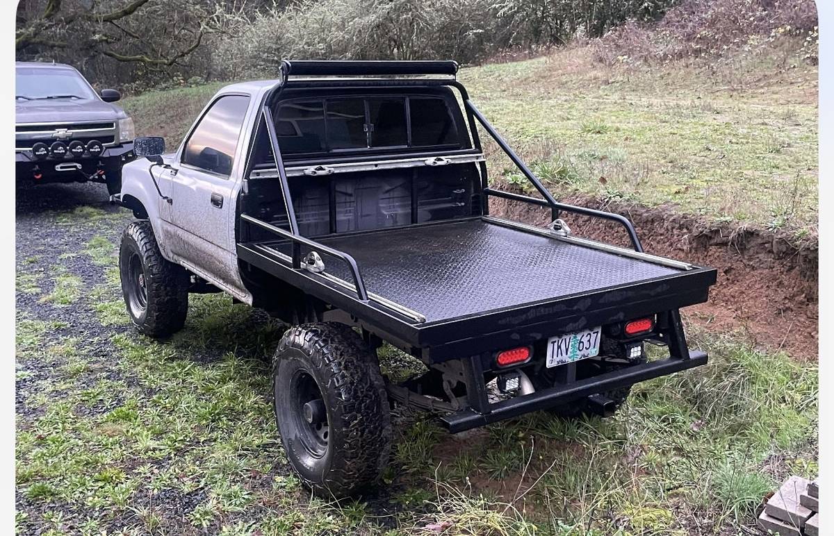 Toyota-tacoma-1993-2