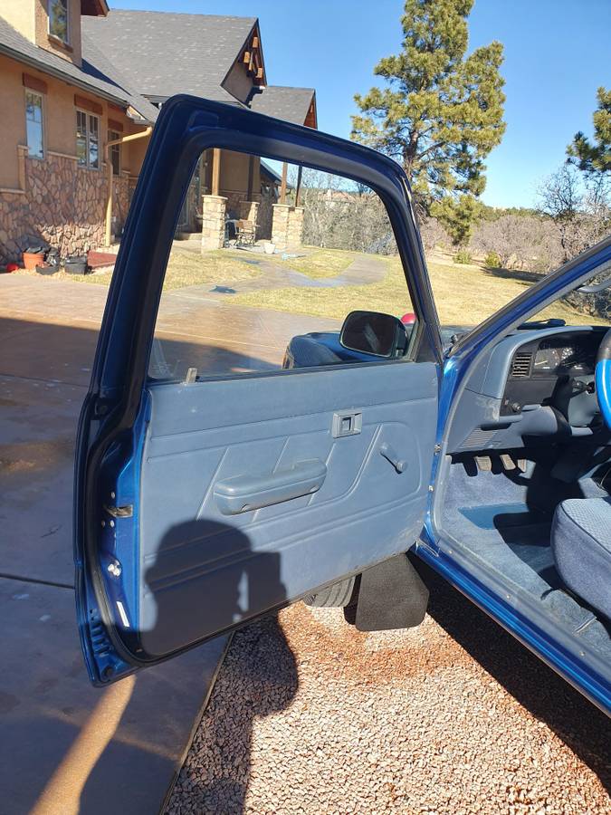 Toyota-tacoma-1995-13