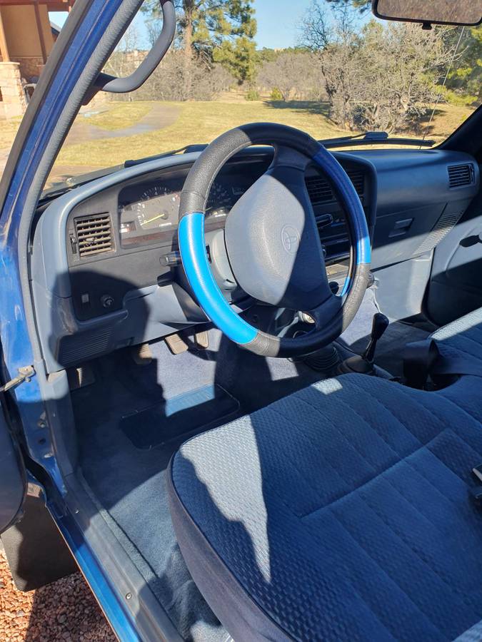 Toyota-tacoma-1995-14