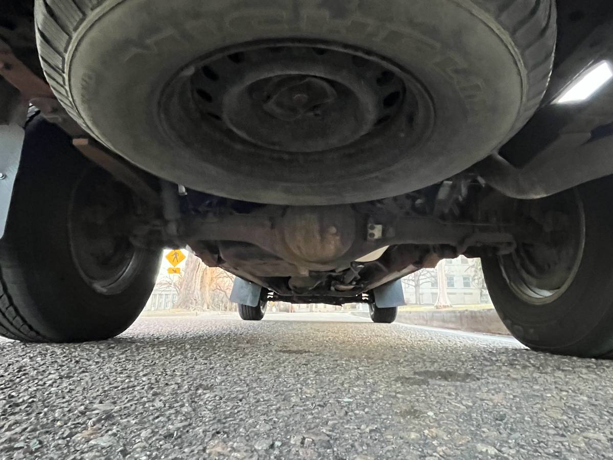 Toyota-tacoma-1996-grey-6