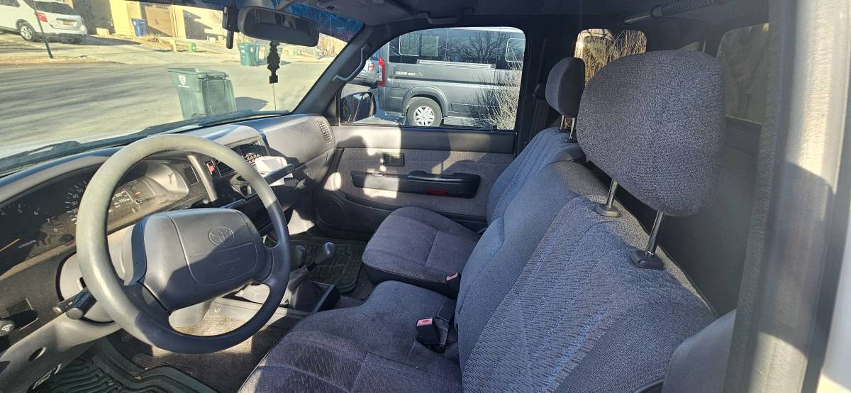 Toyota-tacoma-4wd-1996-2