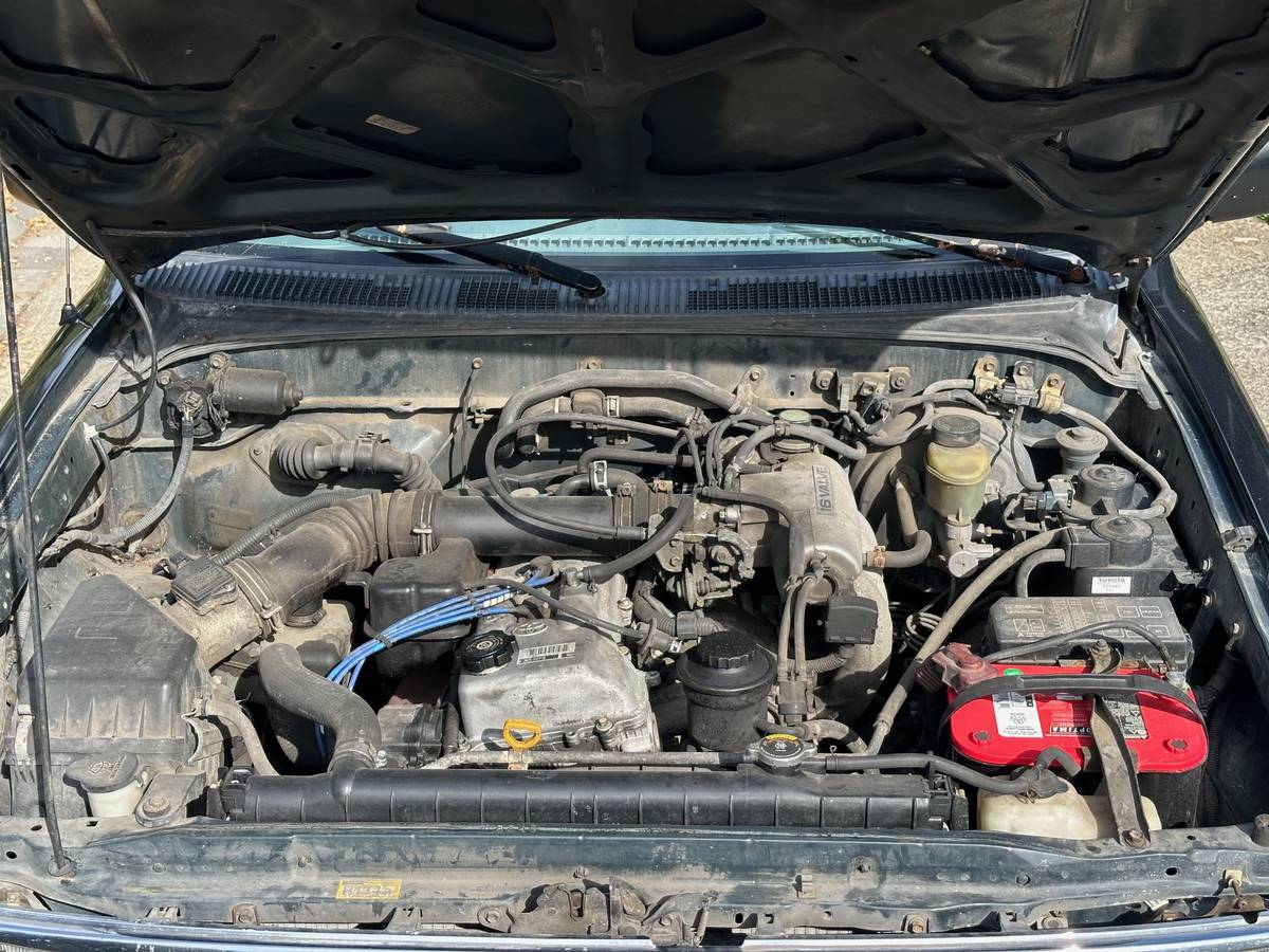 Toyota-tacoma-4wd-1996-green-11