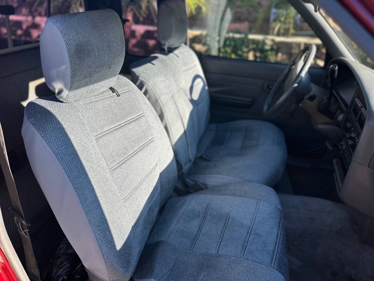 Toyota-tacoma-double-cab-1994-red-4