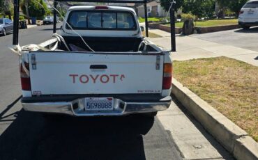Toyota-tacoma-lx-1996-white-4