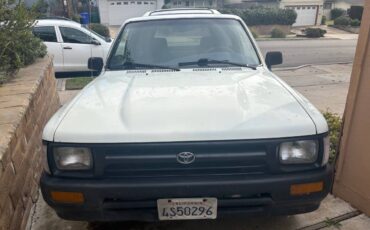 Toyota-tacoma-pickup-1993