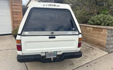 Toyota-tacoma-pickup-1993-4