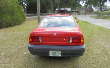 Toyota-tercel-1991-red-1