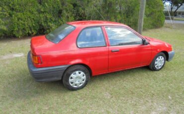 Toyota-tercel-1991-red-2