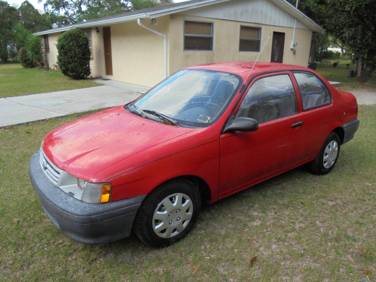 Toyota-tercel-1991-red-3