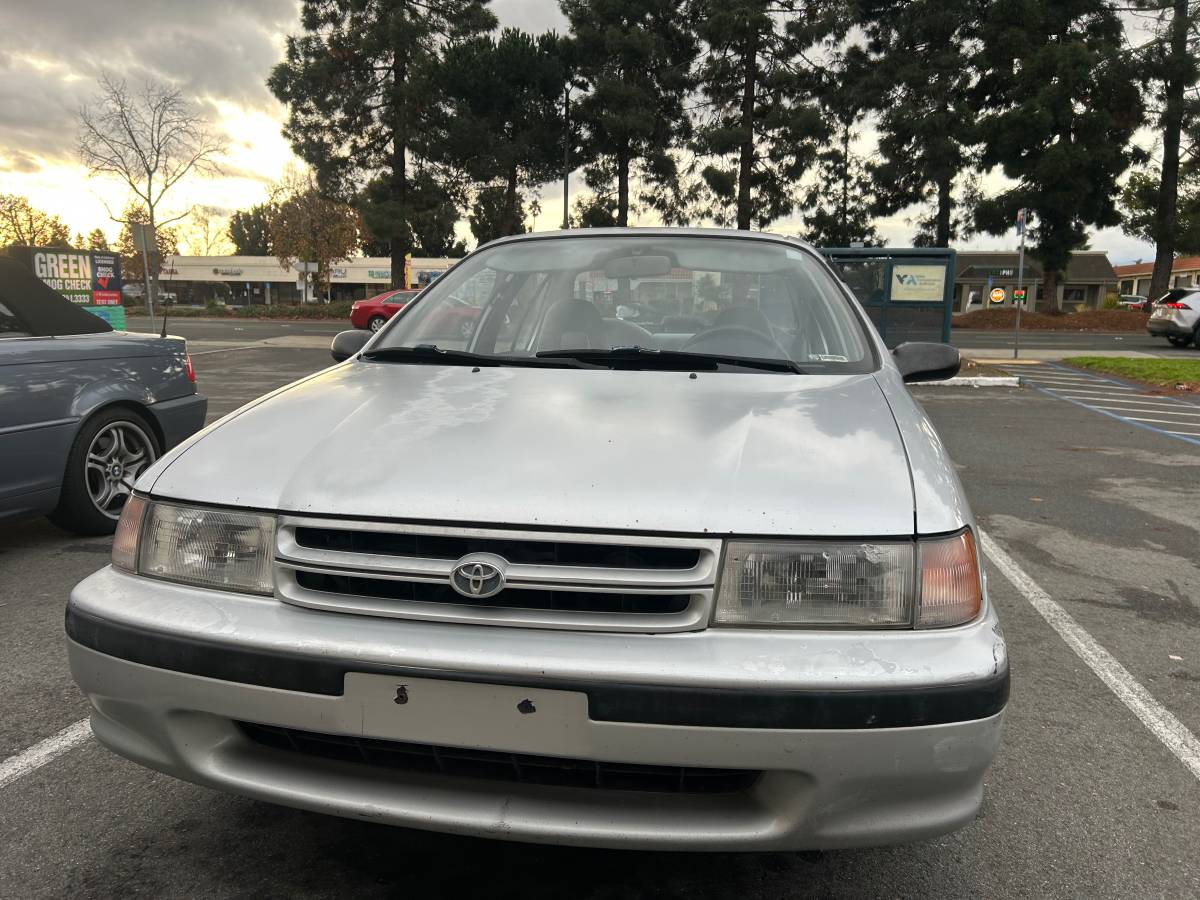 Toyota-tercel-1994-silver-8
