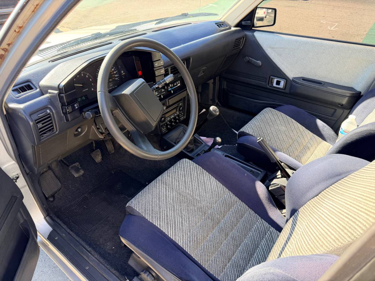 Toyota-tercel-sr5-1986-silver-6